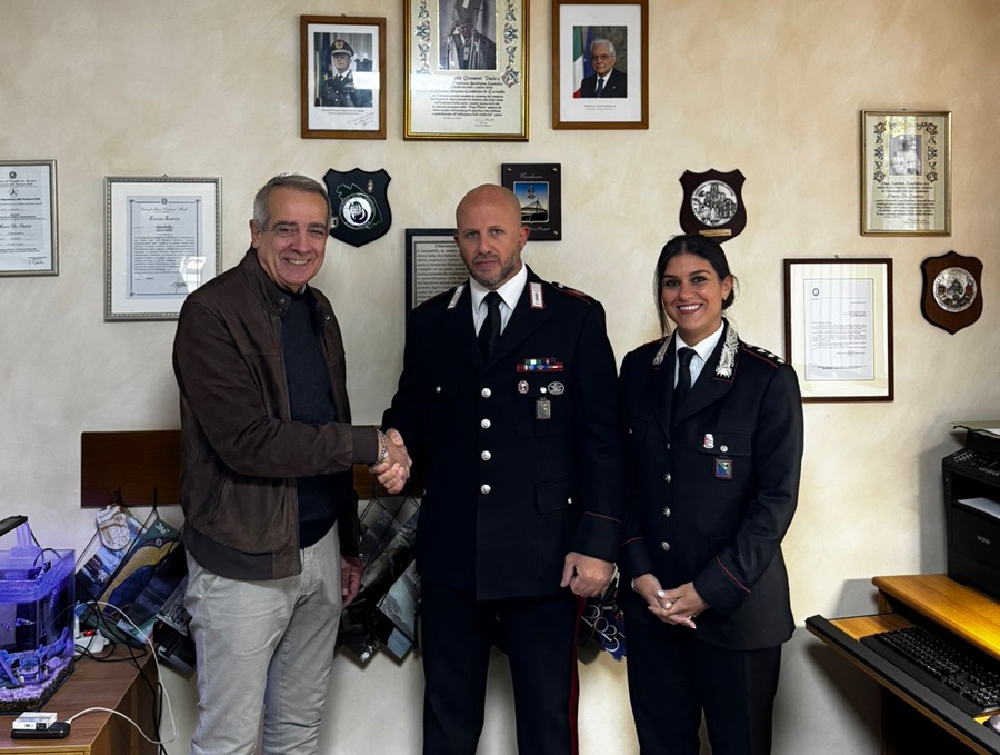 Corinaldo. Carabiniere fuori servizio blocca l’emorragia con mezzi di fortuna e salva la vita a un ragazzo vittima di grave incidente.