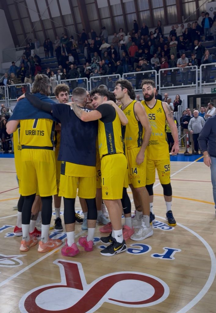 Una domenica bestiale per la Svethia Recanati, il derby si tinge di giallo blu