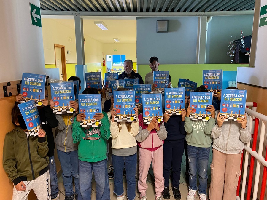 Il Circolo Scacchi Recanati-Osimo-Offagna (CSR), porta il “Nobile Gioco” a Porto Recanati.