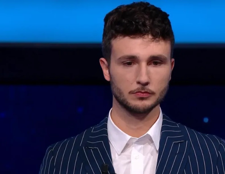 Riccardo Piancatelli da Recanati sbanca La Ruota della Fortuna: vince una Fiat Grande Panda e 100mila euro