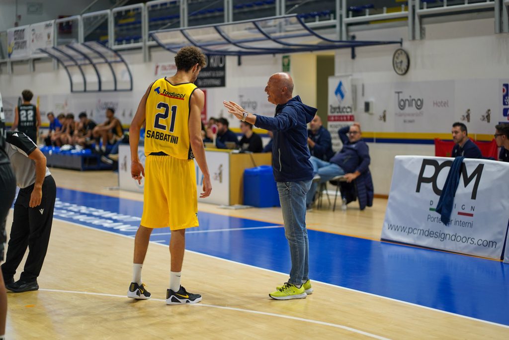 A Gualdo ci aspetta una battaglia, coach schiavi della pallacanestro Recanati inquadra il prossimo turno