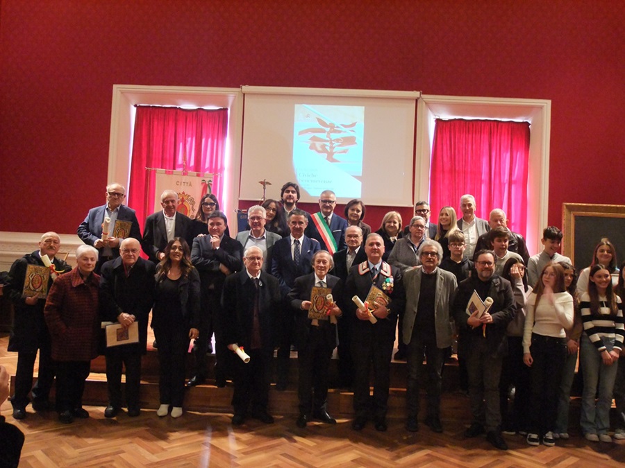 Recanati, benemerenze per chi si è adoperato per la comunità